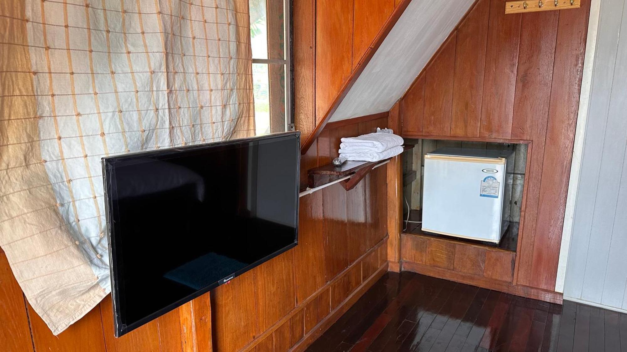 Mae Chaem Hotel And Resort Extérieur photo